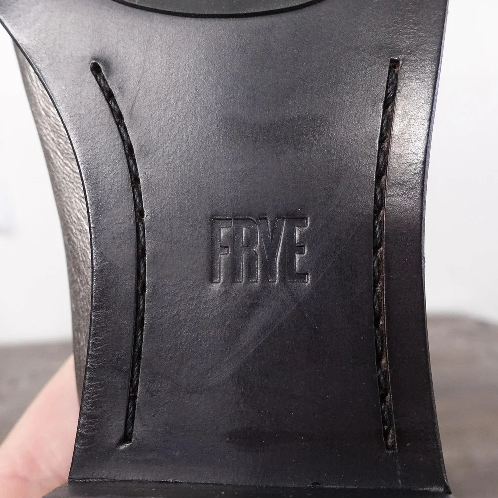 New! Frye Shoes Womens Size 6 Silver Kenzie Venetian Slip On Leather Flats - Picture 8 of 9